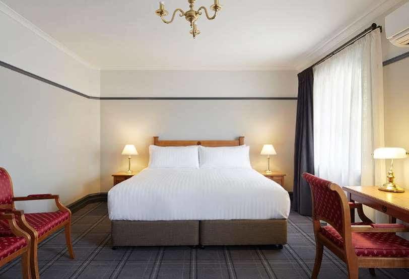 Brassey Hotel - Managed By Doma Hotels Канбера Екстериор снимка