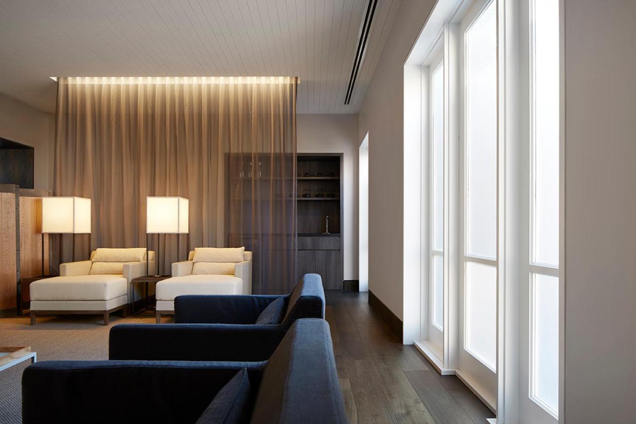 Brassey Hotel - Managed By Doma Hotels Канбера Екстериор снимка
